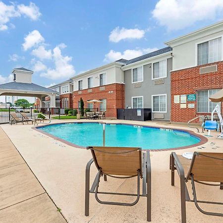 Best Western Fort Worth Inn And Suites Экстерьер фото