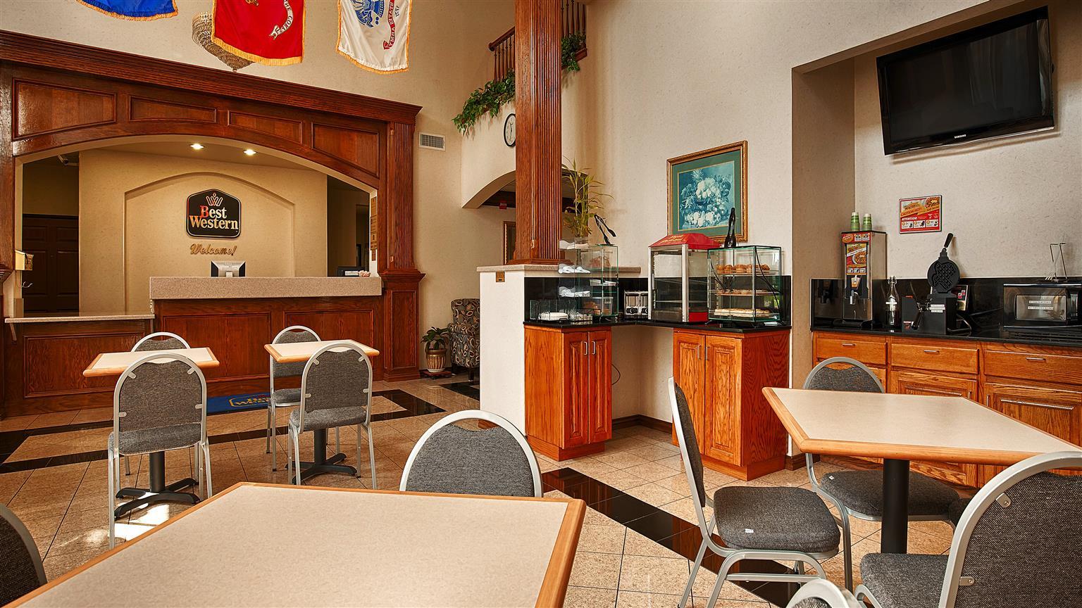Best Western Fort Worth Inn And Suites Экстерьер фото