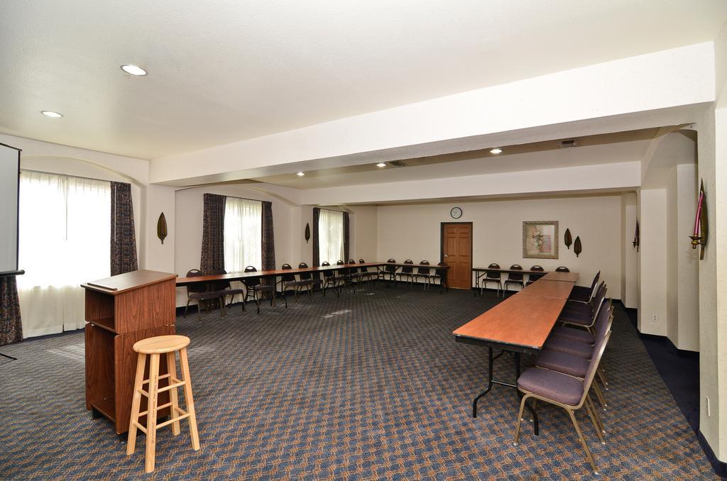 Best Western Fort Worth Inn And Suites Экстерьер фото