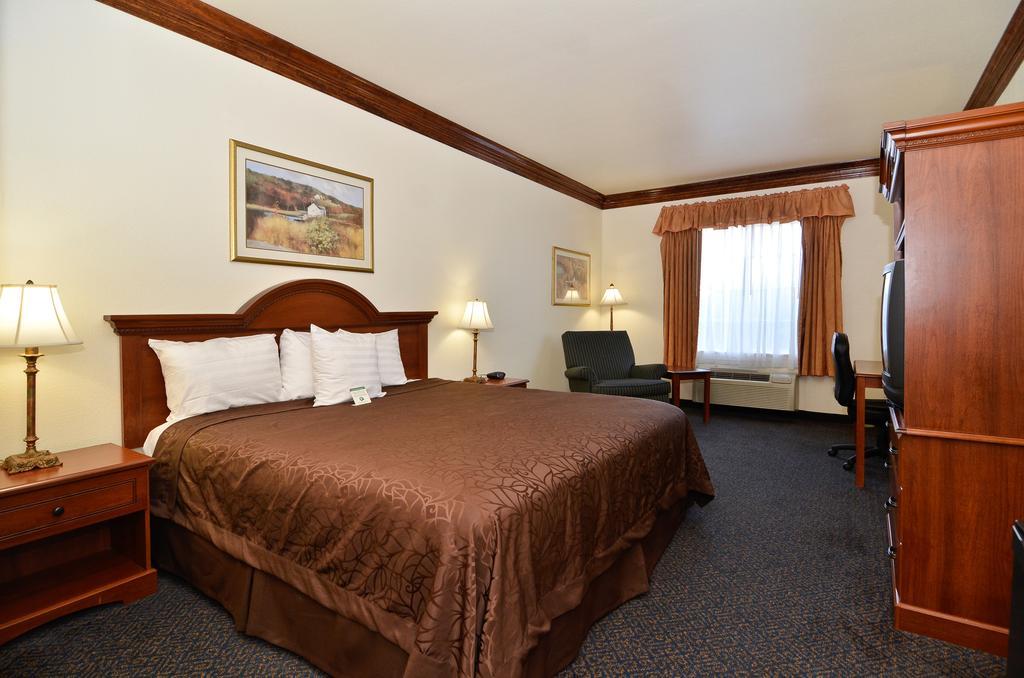 Best Western Fort Worth Inn And Suites Номер фото