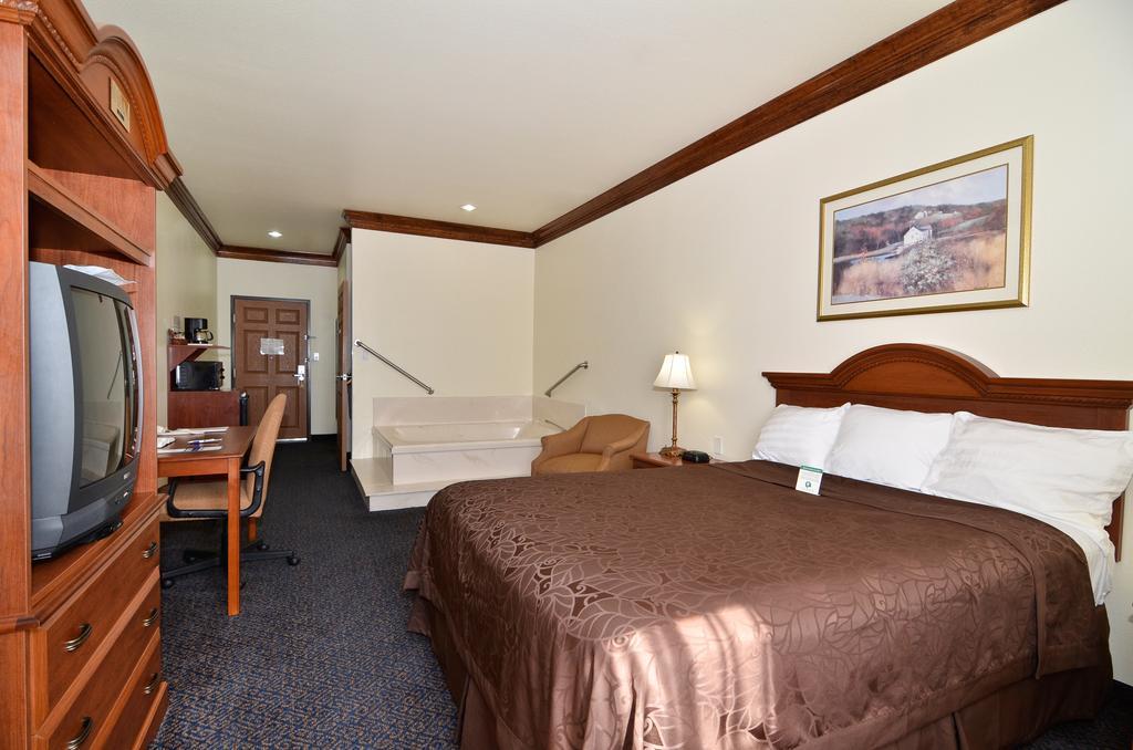 Best Western Fort Worth Inn And Suites Номер фото