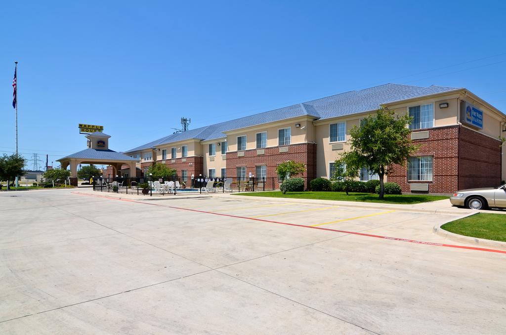 Best Western Fort Worth Inn And Suites Экстерьер фото
