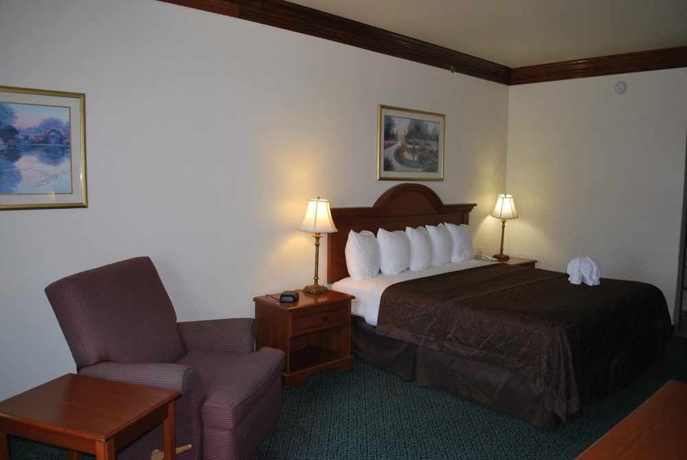 Best Western Fort Worth Inn And Suites Экстерьер фото
